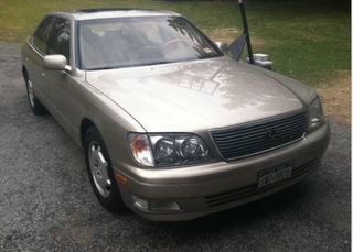 Illustration for article titled The Five Best Luxury Cars on Craigslist (for under $10,000)